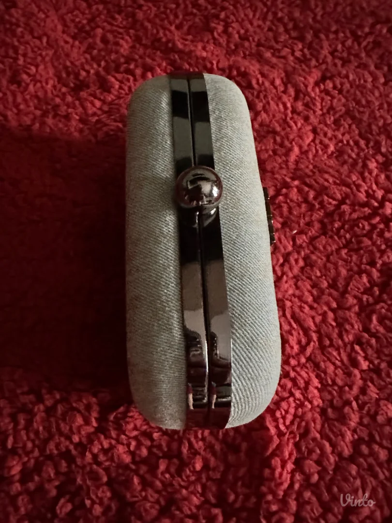 Legend clutch torbica