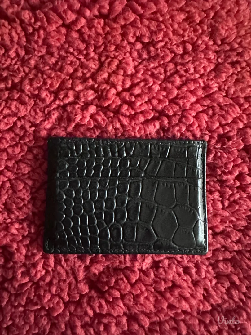 Mona cardholder