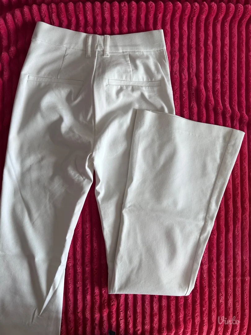 Zara zvonaste pantalone