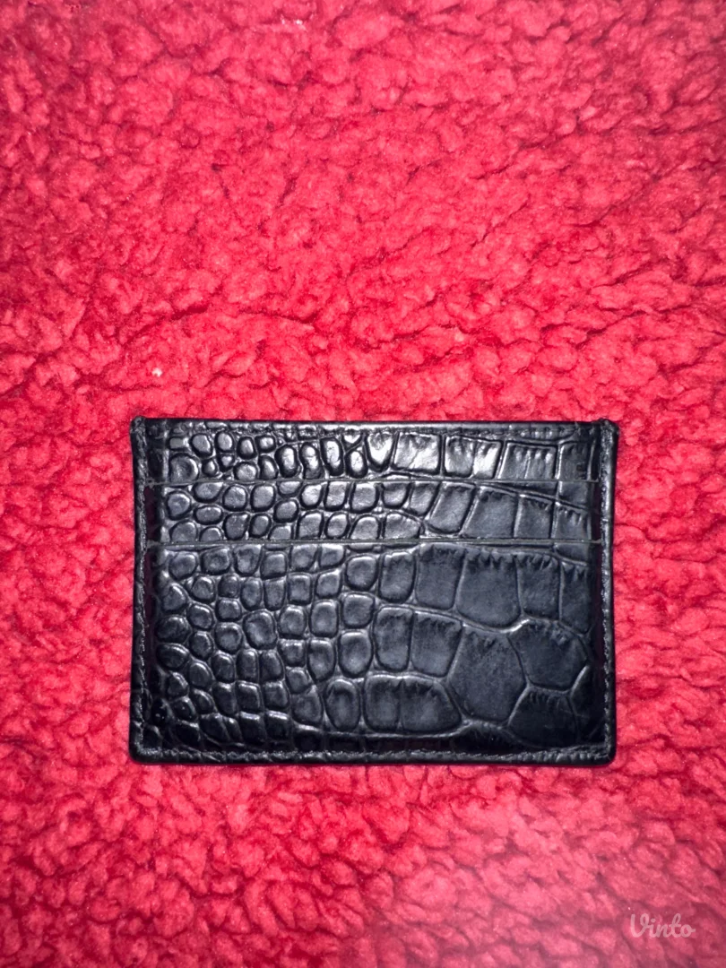 Mona cardholder