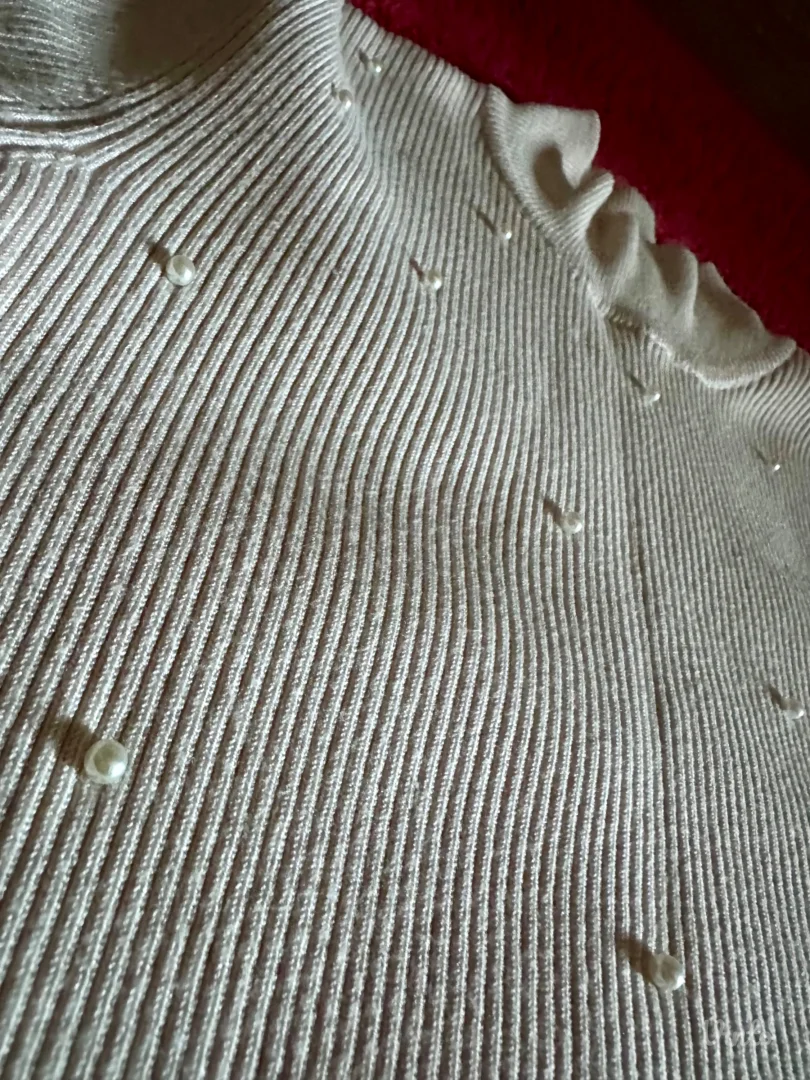 Lagana rolkica sa biserima