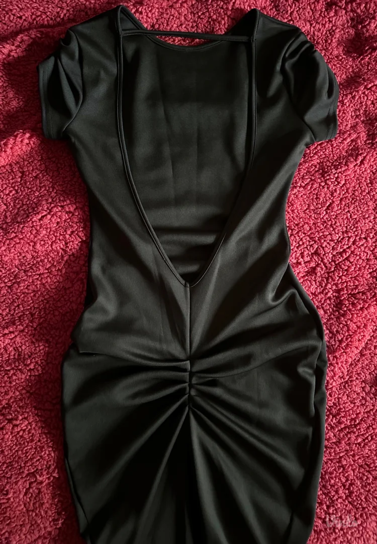 Blondy haljina golih leđa