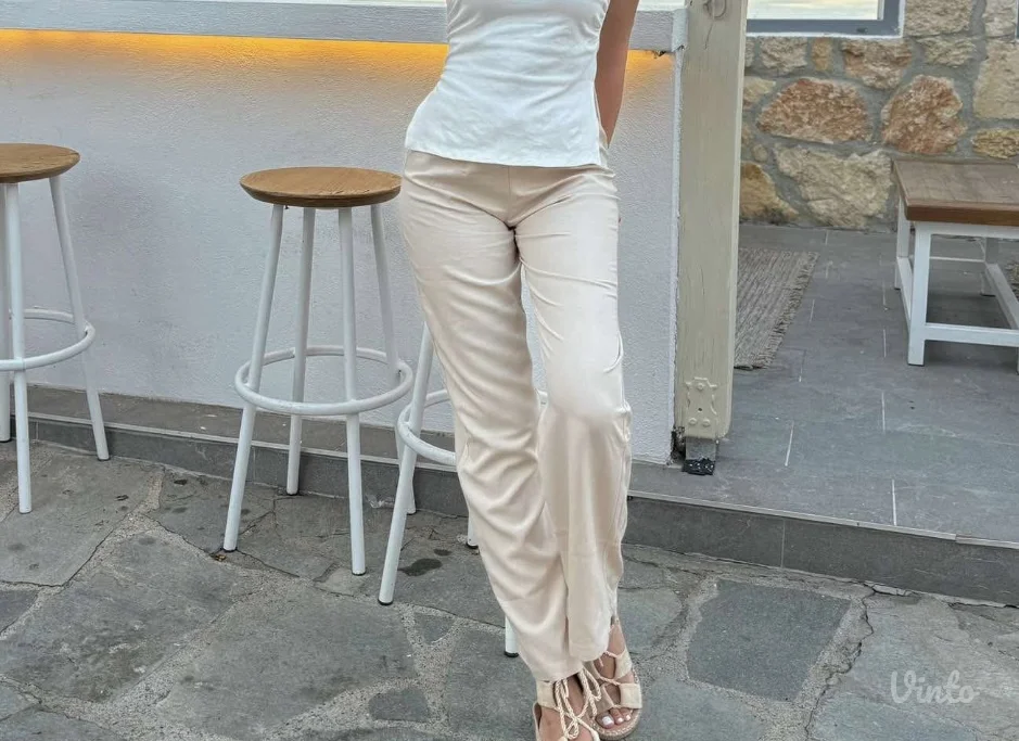 Pull & Bear lanene pantalone