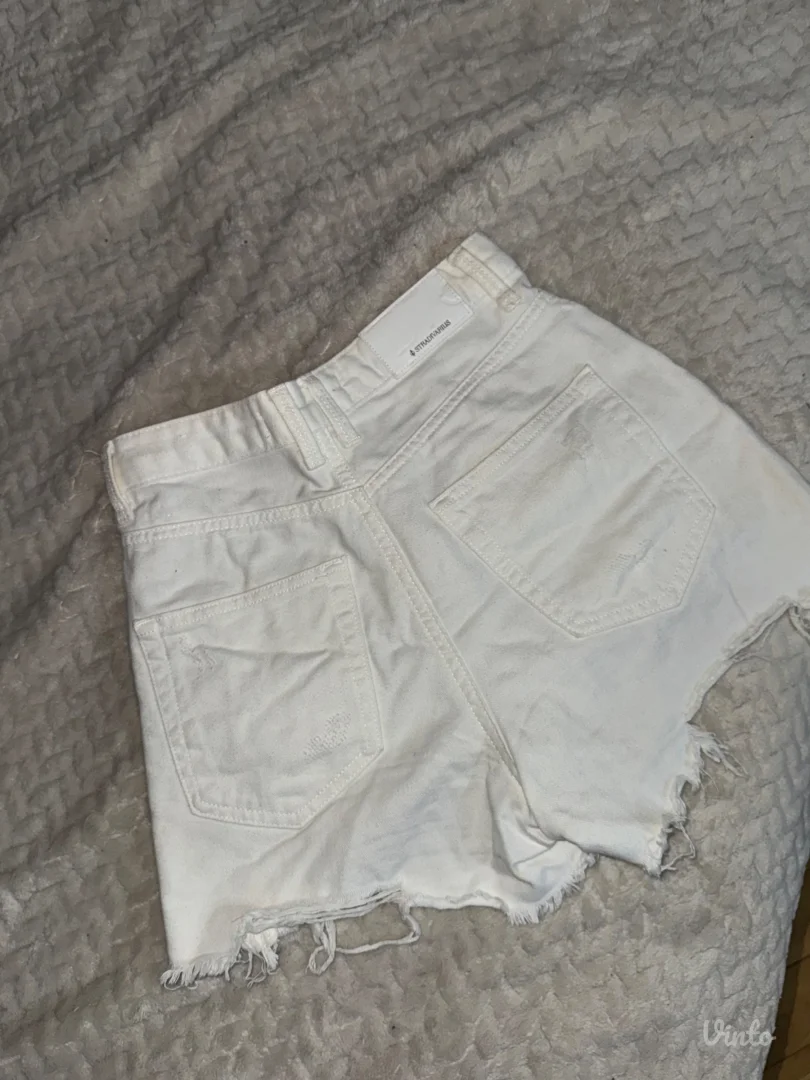 Stradivarius - šorc