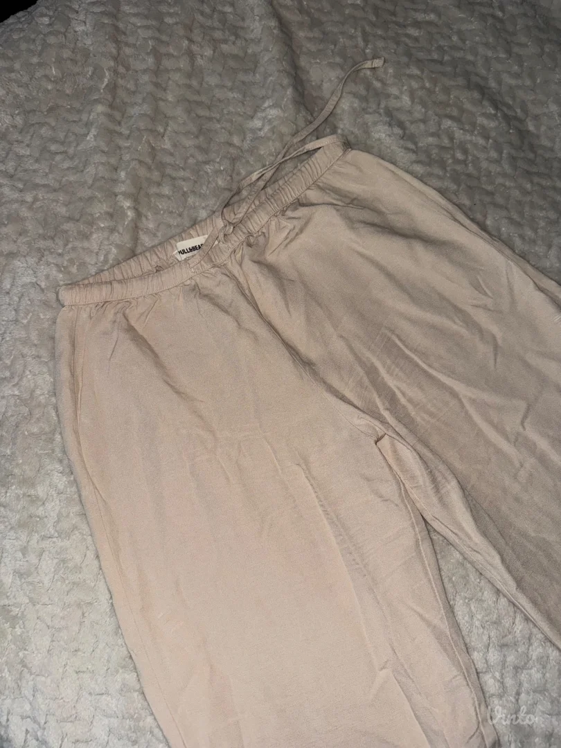 Pull & Bear lanene pantalone