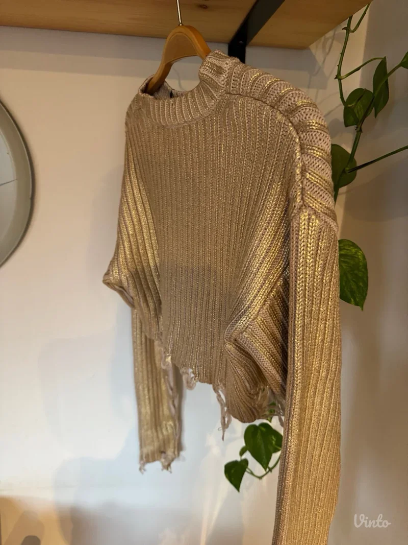 Zara džemper zlatni