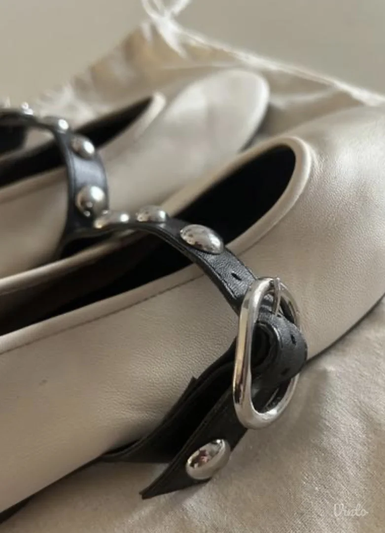 Zara kožne baletanke