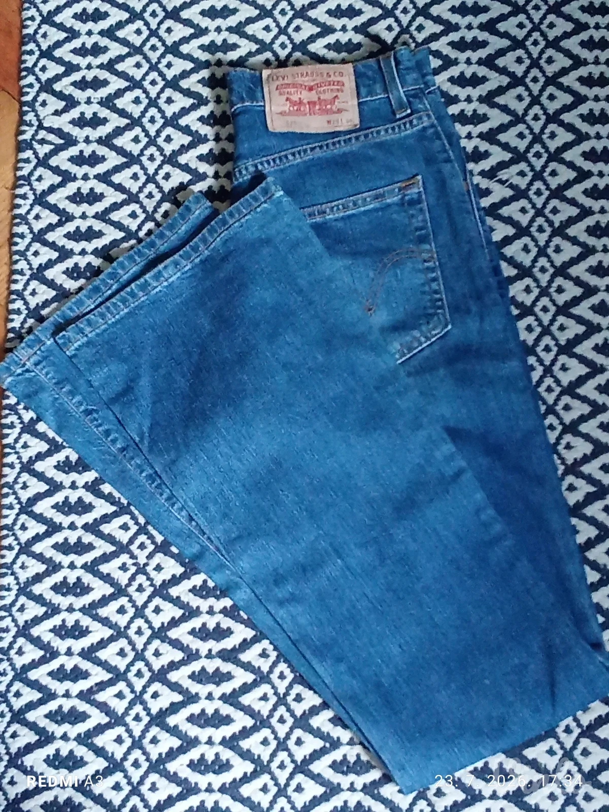 Levis 525 farmerke
