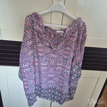 Zenska šarena bluza