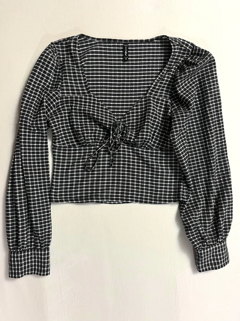FB Sister karirana bluza