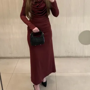 Bordo duga haljina