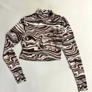 Shein krop bluzica