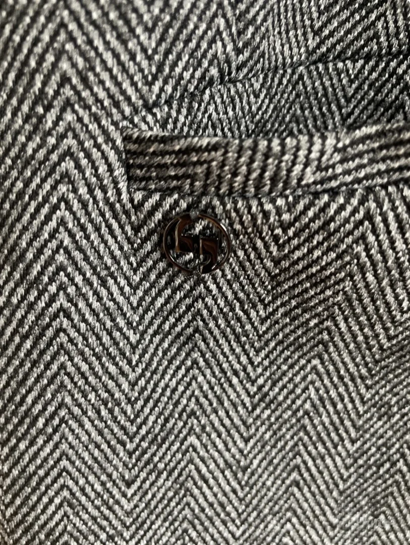 COMMA predobar sivi sako nekoriscen 38