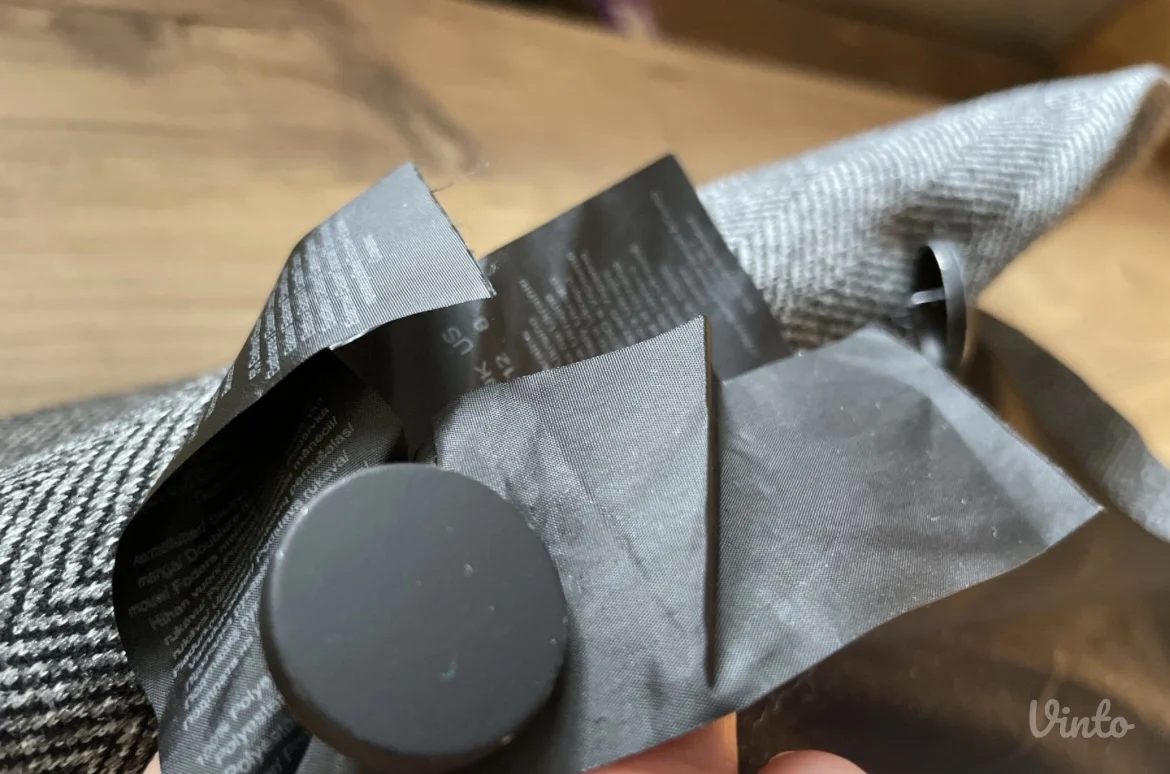 COMMA predobar sivi sako nekoriscen 38