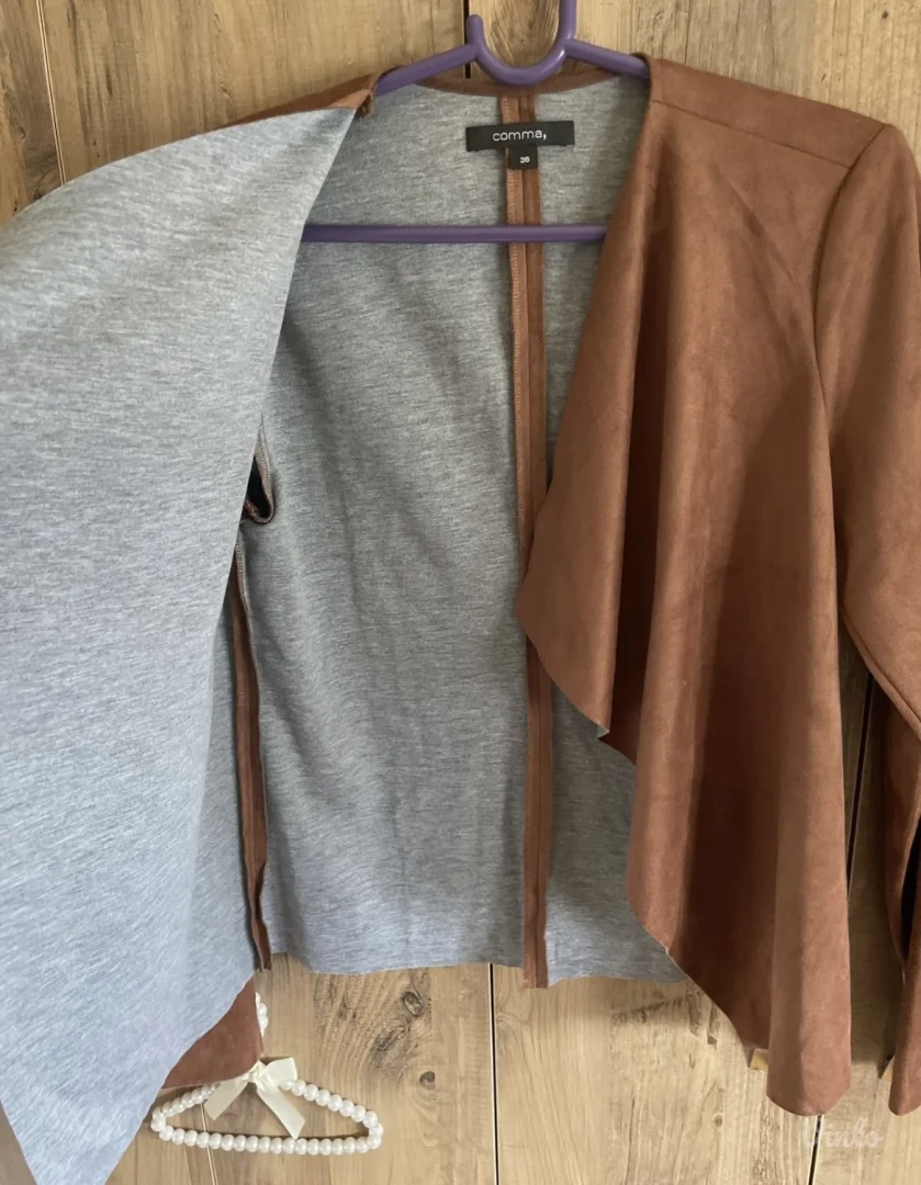 COMMA jaknica od vestackog antilopa 36 nekoriscena