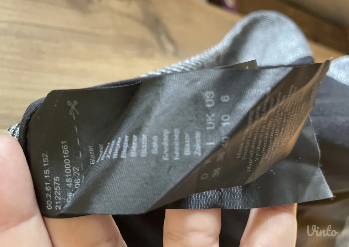 COMMA sivi zenski sako 36