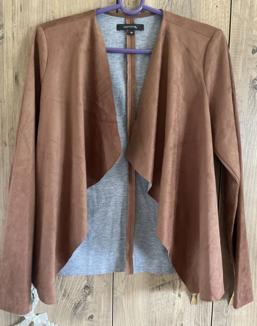 COMMA jaknica od vestackog antilopa 36 nekoriscena