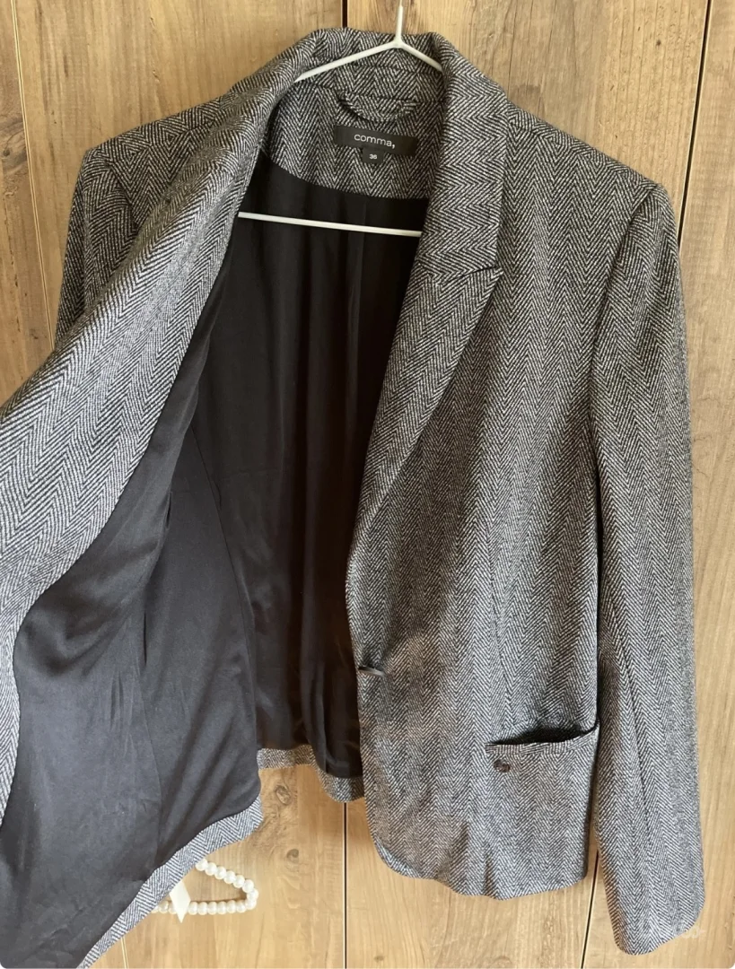 COMMA sivi zenski sako 36