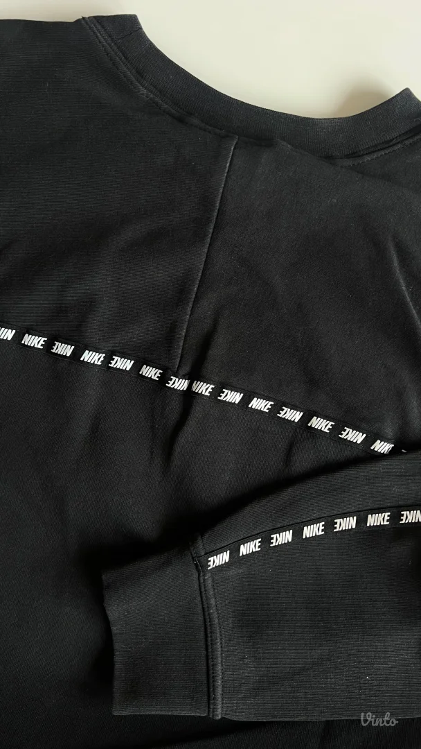 Nike - Crna Ženska Dukserica