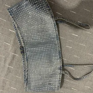 Zara top sa cirkonima