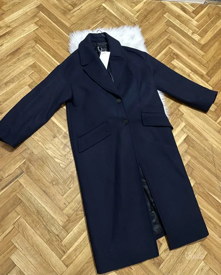 NOVO ZARA Viralni oversize vuneni kaput vel.XS