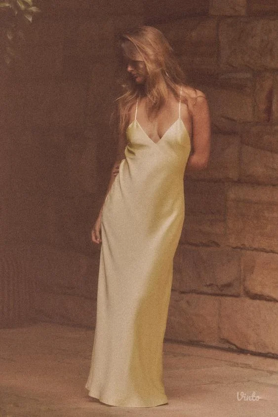 NOVO ZARA viralna satenska midi haljina vel.XS