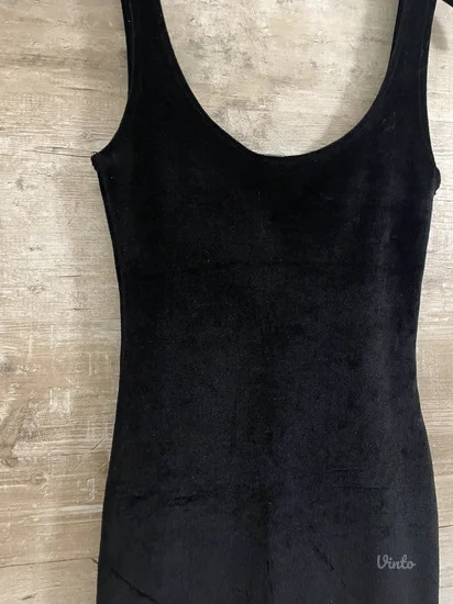 Pull&Bear plišana crna haljina vel.XS