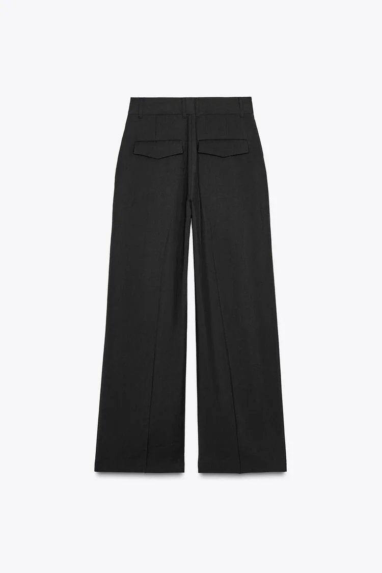 ZARA crne pantalone vel.XS/S