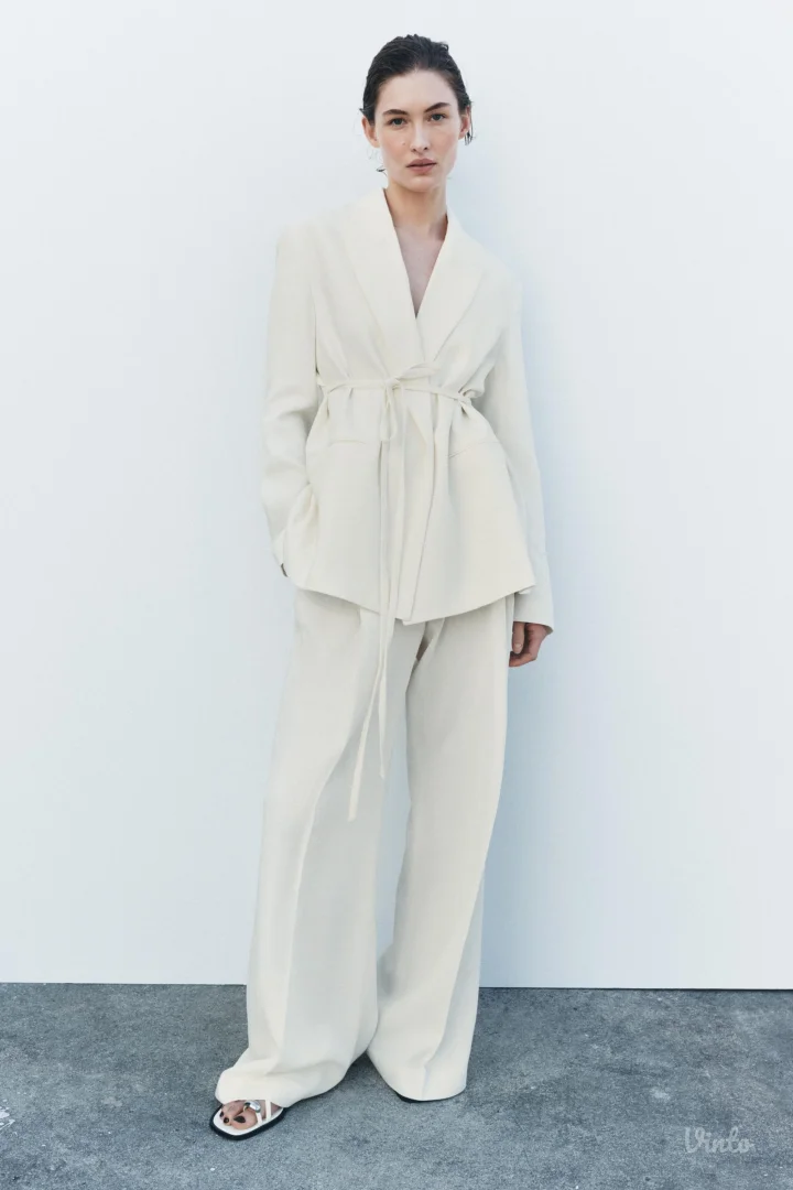 NOVO ZARA Viralni laneni sako vel.XS