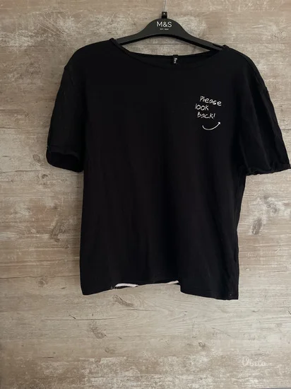 Sinsay majica sa natpisom vel.XS