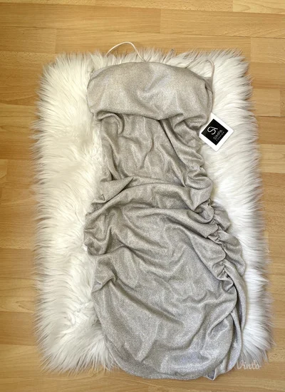 NOVO Haljina na šljokice UNI