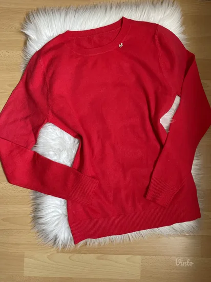 NOVO Crveni dzemper sa kasmirom vel.S