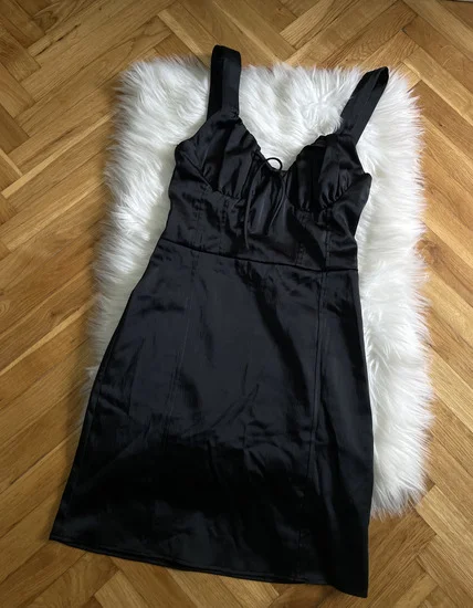 NOVO Bershka crna korset haljina vel.XS