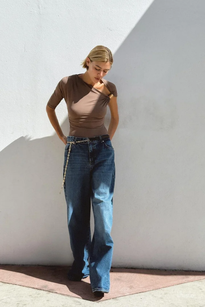 NOVO ZARA Viralna asimetrična majica vel.XS