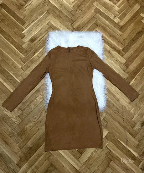 NOVO Uska velur haljina vel.S