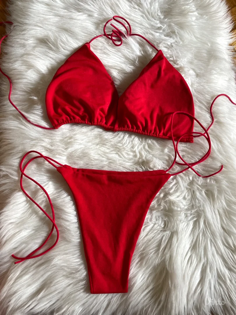 Rezervisano Bezuslovan poklon - Nov crveni kupaci vel.S