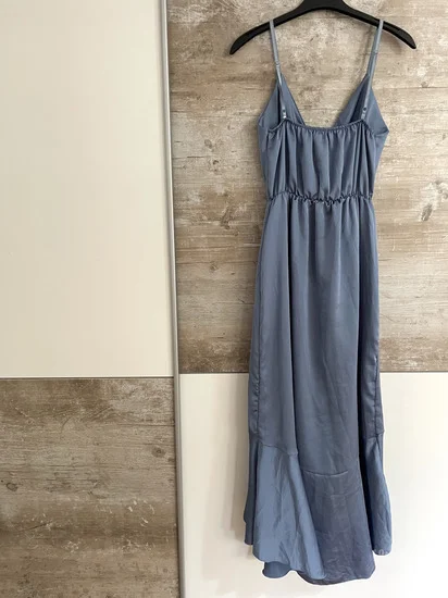 Plava elegantna letnja haljina