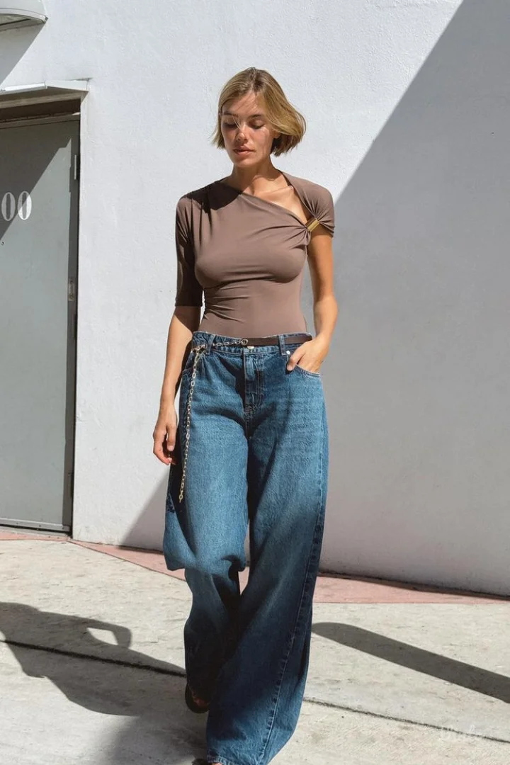 NOVO ZARA Viralna asimetrična majica vel.XS