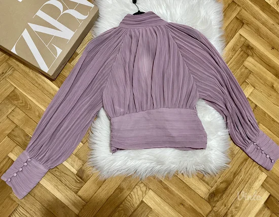 NOVO ZARA Plisirana bluza na vezivanje vel.XS