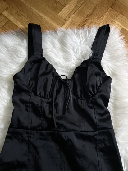 NOVO Bershka crna korset haljina vel.XS