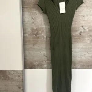 NOVO ZARA Polo haljina vel.S