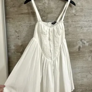 NOVO Boohoo Milkmaid bela korset haljina vel.XS