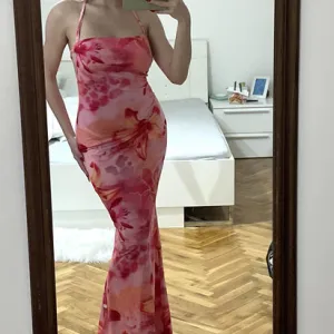 NOVO Shein letnja haljina vel.S