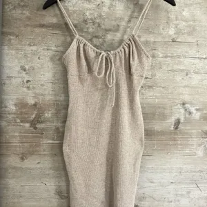 Bershka ribbed mini haljina vel.XS