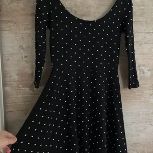 Haljina na tufne vel.S