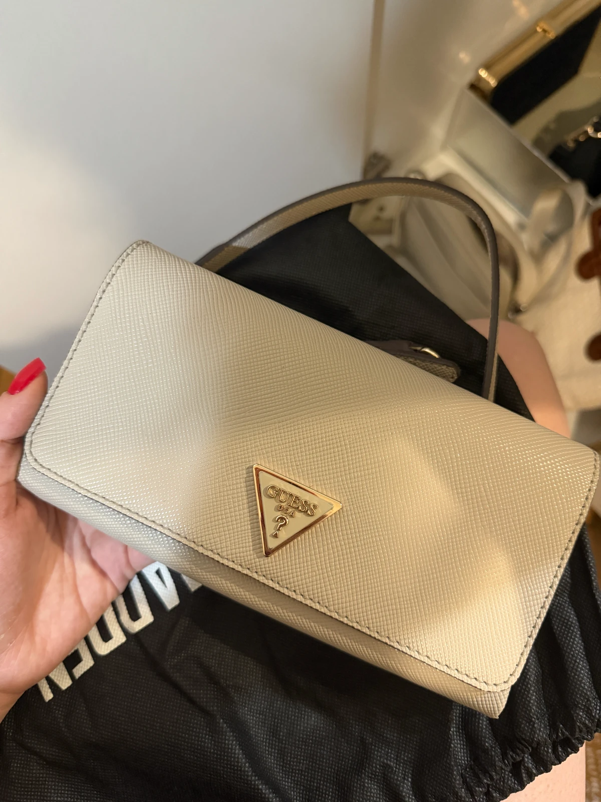 Original Guess torbica, kao nova