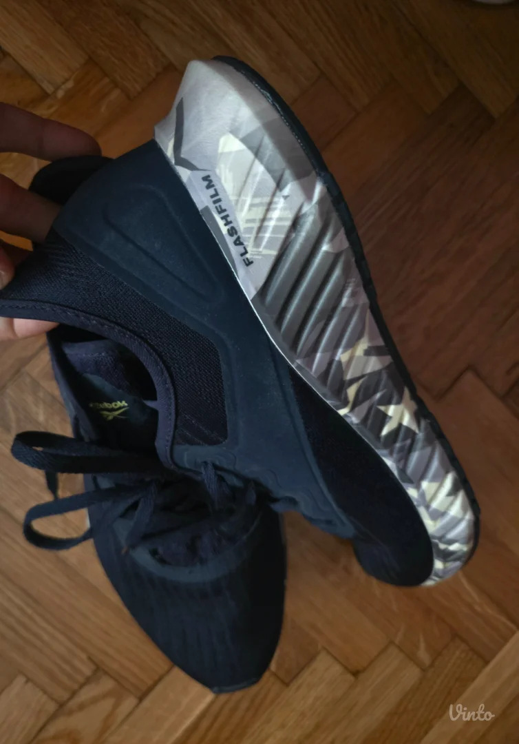 Reebok flashfilm broj 40, 26cm gazište