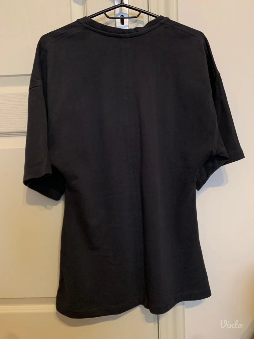 Zara - tamno siva majica