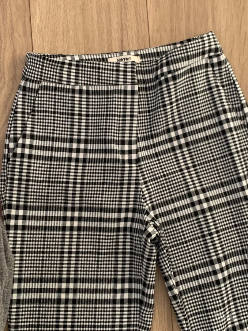 KOTON pantalone velicina 34