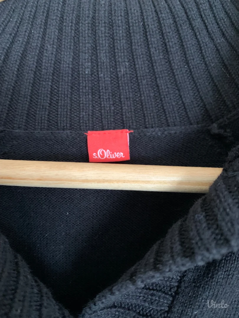 S. Oliver - crni zenski dzemper na kratke rukave